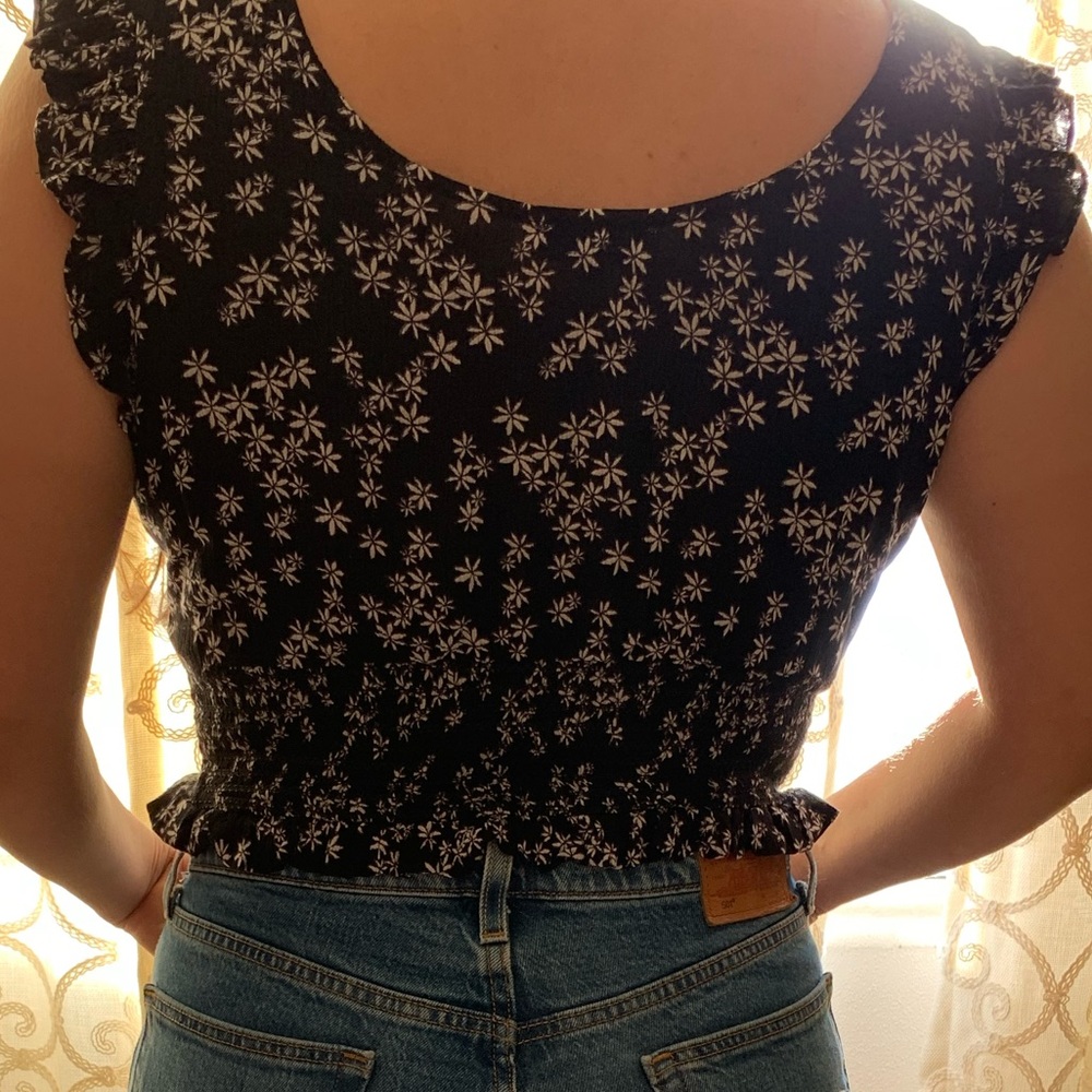 Cropped blouse - Picture 2 of 3